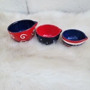 set of 3 Boston Warehouse red white & blue nesting bowl measuring cups